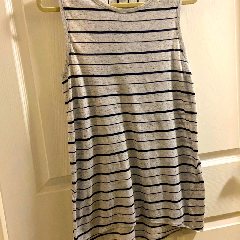 Athleta black/gray tank